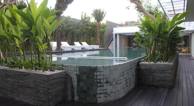 Fairfield By Marriott Bali Kuta Ngurah Rai Кута Экстерьер фото