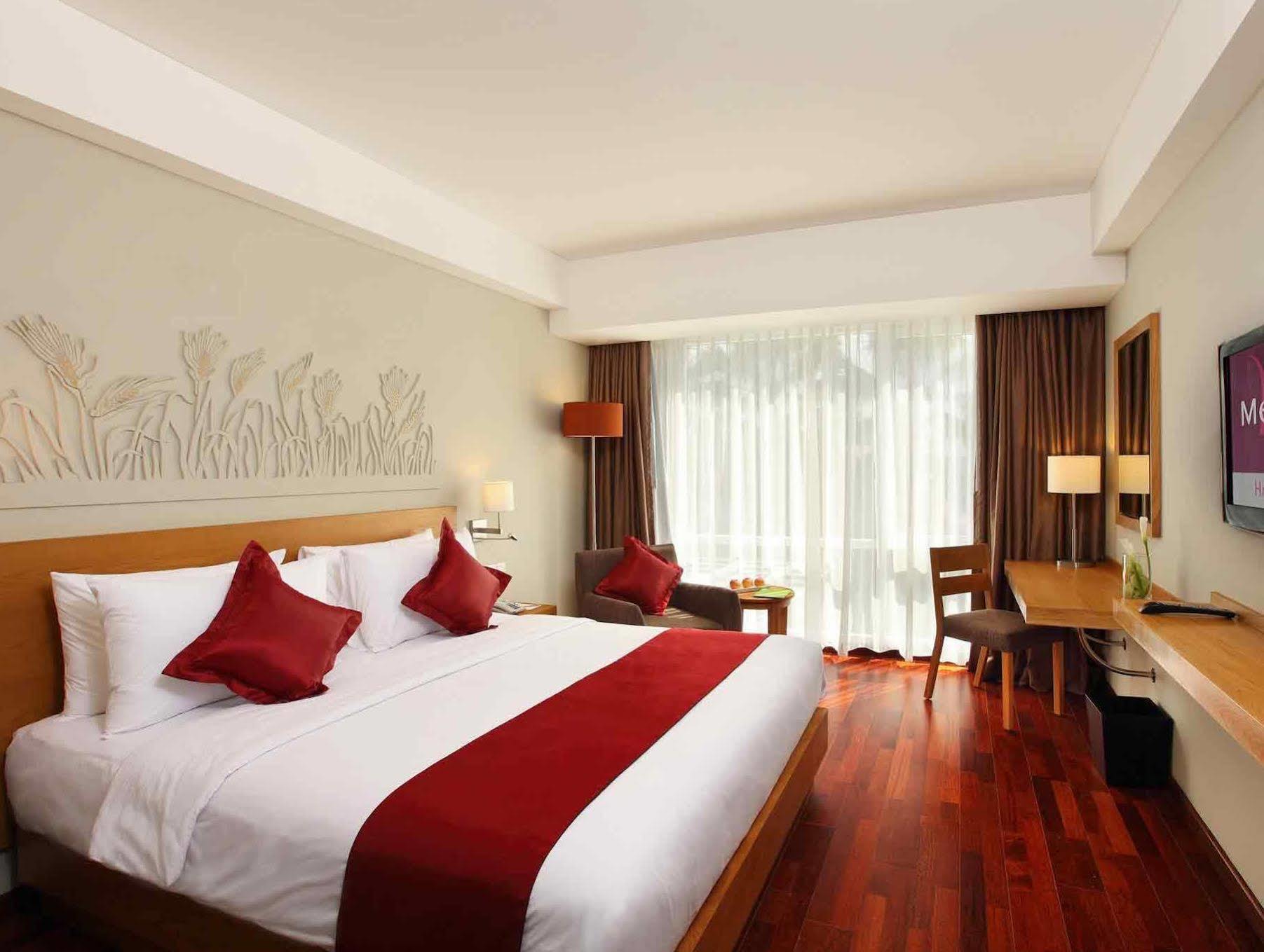 Harvestland Hotel Bali Кута Экстерьер фото