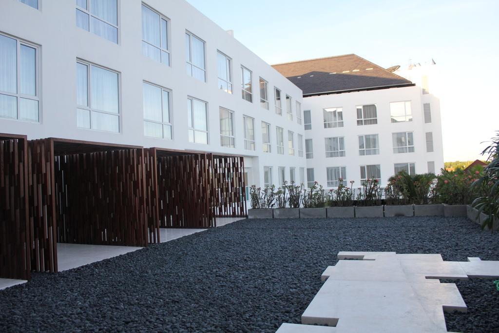 Fairfield By Marriott Bali Kuta Ngurah Rai Кута Экстерьер фото