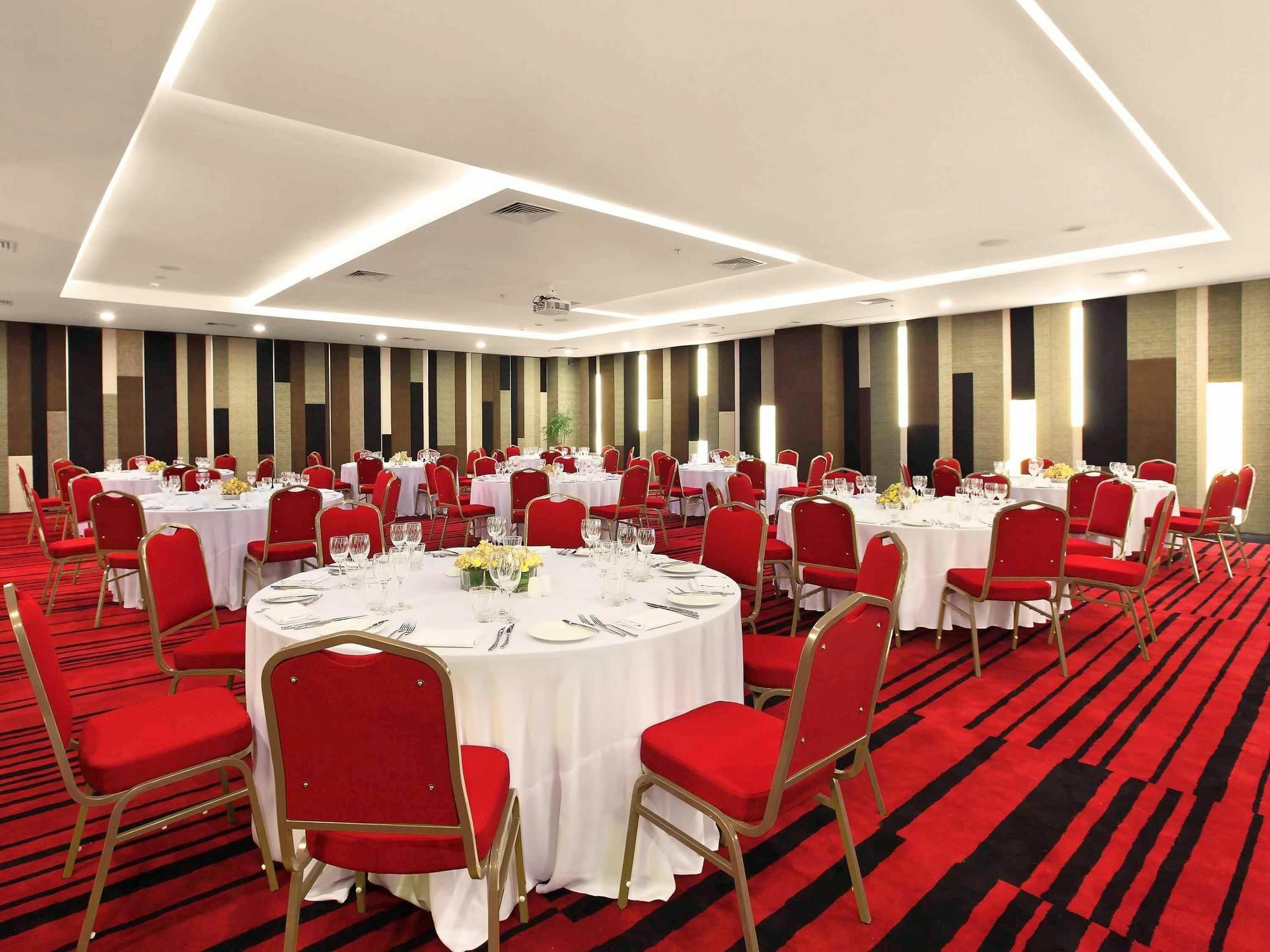 Fairfield By Marriott Bali Kuta Ngurah Rai Кута Экстерьер фото